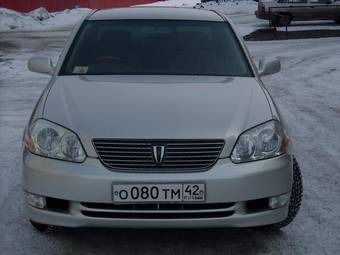 2002 Toyota Mark II Photos