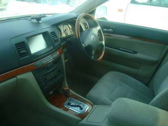 2002 Toyota Mark II Pictures
