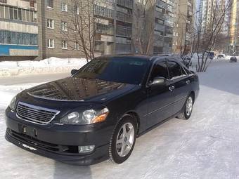 2002 Toyota Mark II Photos