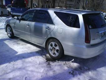 2002 Toyota Mark II Photos