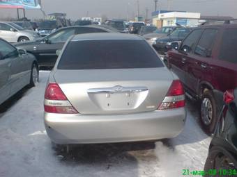 2002 Toyota Mark II Photos