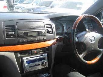 2002 Toyota Mark II Pictures