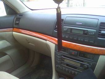 2002 Toyota Mark II Photos