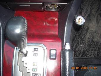 2002 Toyota Mark II Pictures