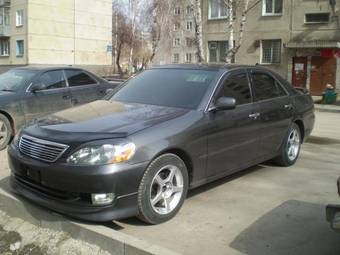 2002 Toyota Mark II Pictures