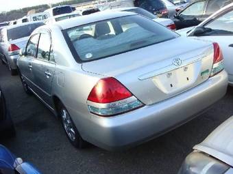 2002 Toyota Mark II Photos
