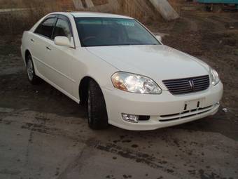 2002 Toyota Mark II Pictures