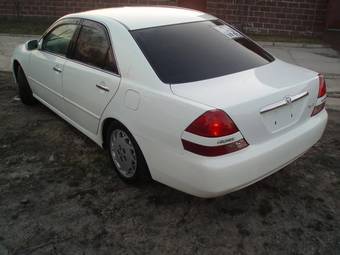 2002 Toyota Mark II Photos
