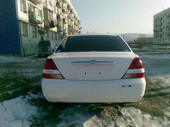 2002 Toyota Mark II Photos