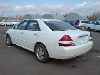 2002 Toyota Mark II Pictures