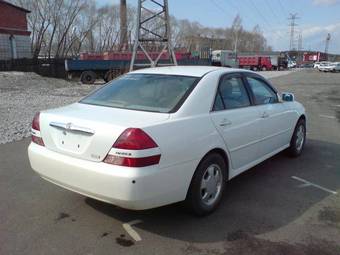 2002 Toyota Mark II Pictures