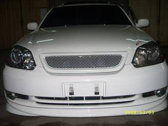 2002 Toyota Mark II Photos