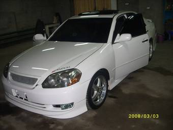 2002 Toyota Mark II Images