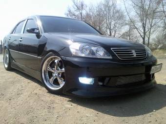 2002 Toyota Mark II Pictures