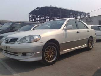 2002 Toyota Mark II Pictures