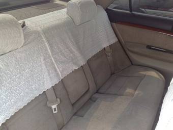 2002 Toyota Mark II Photos