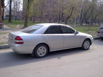 2002 Toyota Mark II Pictures