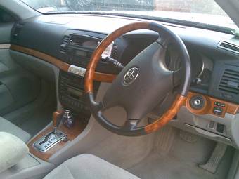 2002 Toyota Mark II Pictures