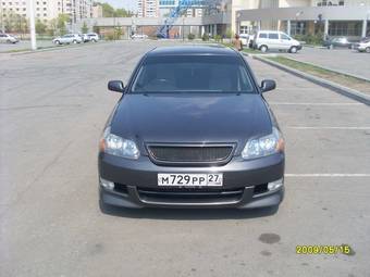 2002 Toyota Mark II Photos