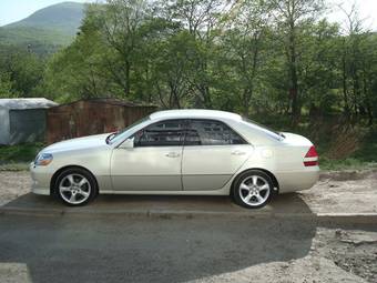 2002 Toyota Mark II Pictures