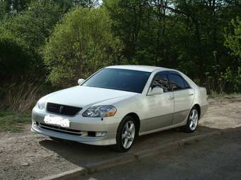2002 Toyota Mark II Pictures