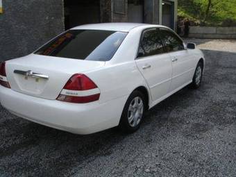 2002 Toyota Mark II Pictures