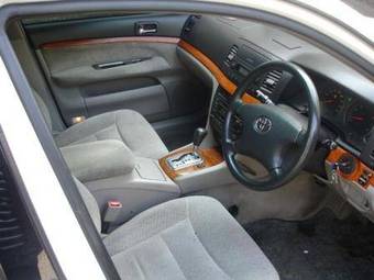 2002 Toyota Mark II Pics