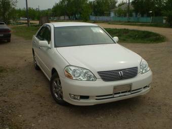 2002 Toyota Mark II Pictures