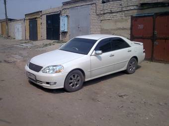 2002 Toyota Mark II Pictures