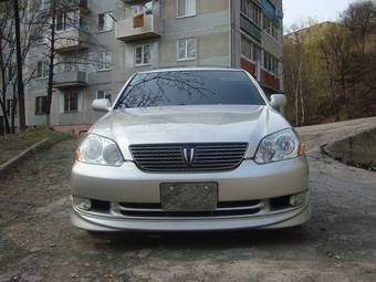 2002 Toyota Mark II Pictures