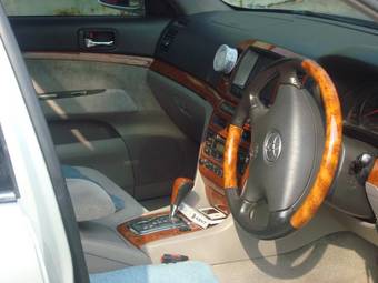 2002 Toyota Mark II Pictures