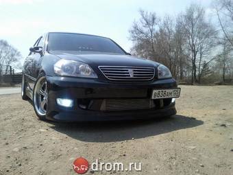 2002 Toyota Mark II Pictures