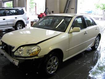 2002 Toyota Mark II Pictures