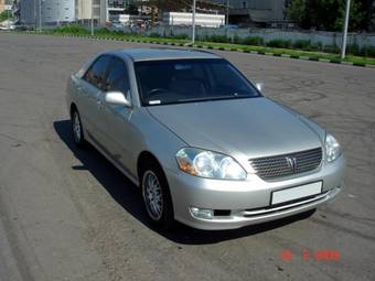 2002 Toyota Mark II Images