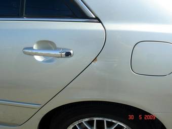 2002 Toyota Mark II Photos