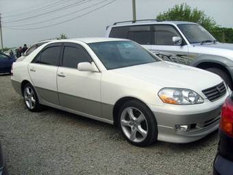 2002 Toyota Mark II Pictures