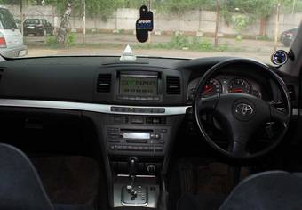 2002 Toyota Mark II Photos