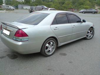 2002 Toyota Mark II Photos