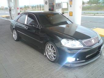 2002 Toyota Mark II Pictures