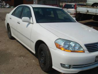 2002 Toyota Mark II Pics