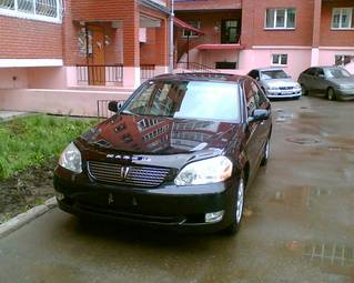 2002 Toyota Mark II Pictures