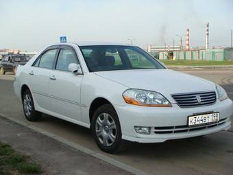 2002 Toyota Mark II Photos