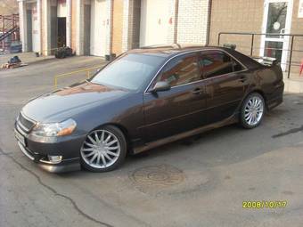 2002 Toyota Mark II Pictures