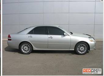 2002 Toyota Mark II Pictures