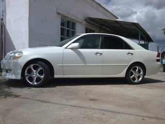 2002 Toyota Mark II Pictures