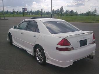 2002 Toyota Mark II Pictures