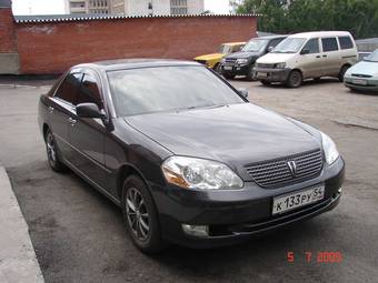 2002 Toyota Mark II Pictures