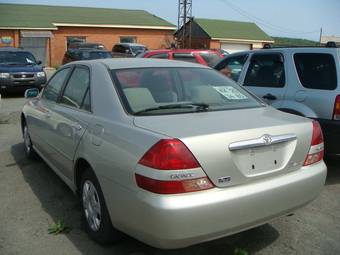 2002 Toyota Mark II Photos