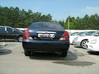 2002 Toyota Mark II Photos
