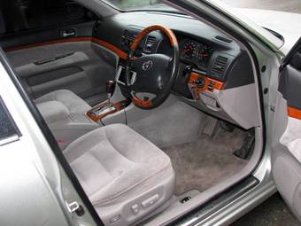 2002 Toyota Mark II Pictures